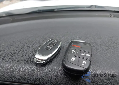 2018 Dodge Charger R/T Scat Pack Rwd z USA, uszkodzony, nr VIN 2C3CDXGJ6JH312088